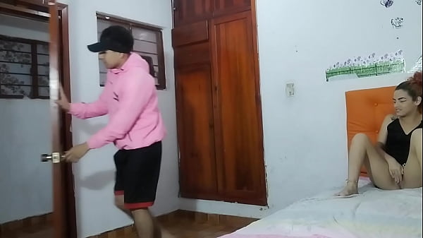 GANGBANG ANAL. FOLLAME DURO. AMATEUR PEQUEÑA JOVEN NINFÓMANA DE TETAS GRANDES FOLLADA POR EL CULO ENORME HARDCORE MUCHAS POLLAS GRANDES EN EL COÑO MOJADO. CORRIDA EN EL CULO. MAMADA JOVEN DE GRANDES TETAS. PRIMERA VEZ SEXO ANAL BRUTO.